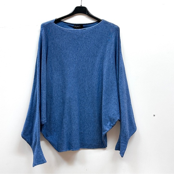 Bella Amore Tops - Bella Amore Viscose blend Blue Women's Top Jersey, size S-XL